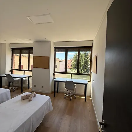 Miresileon Hotel León