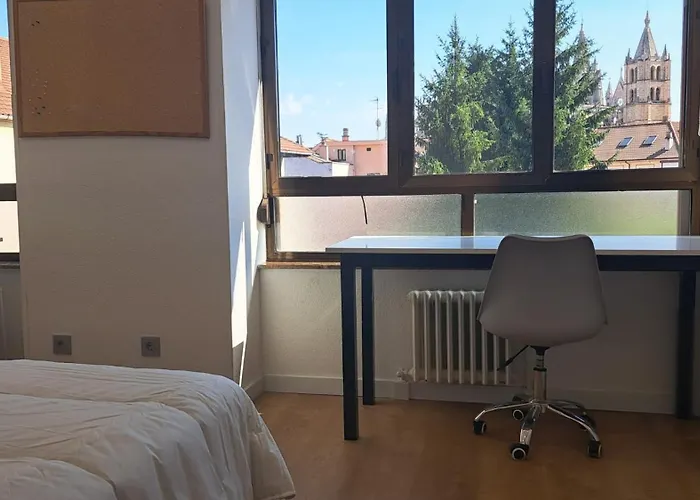 Miresileon فندق ليون